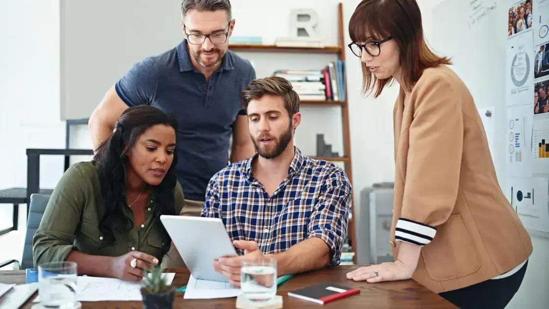 Quais são os limites para o uso de linguagem informal nas postagens?